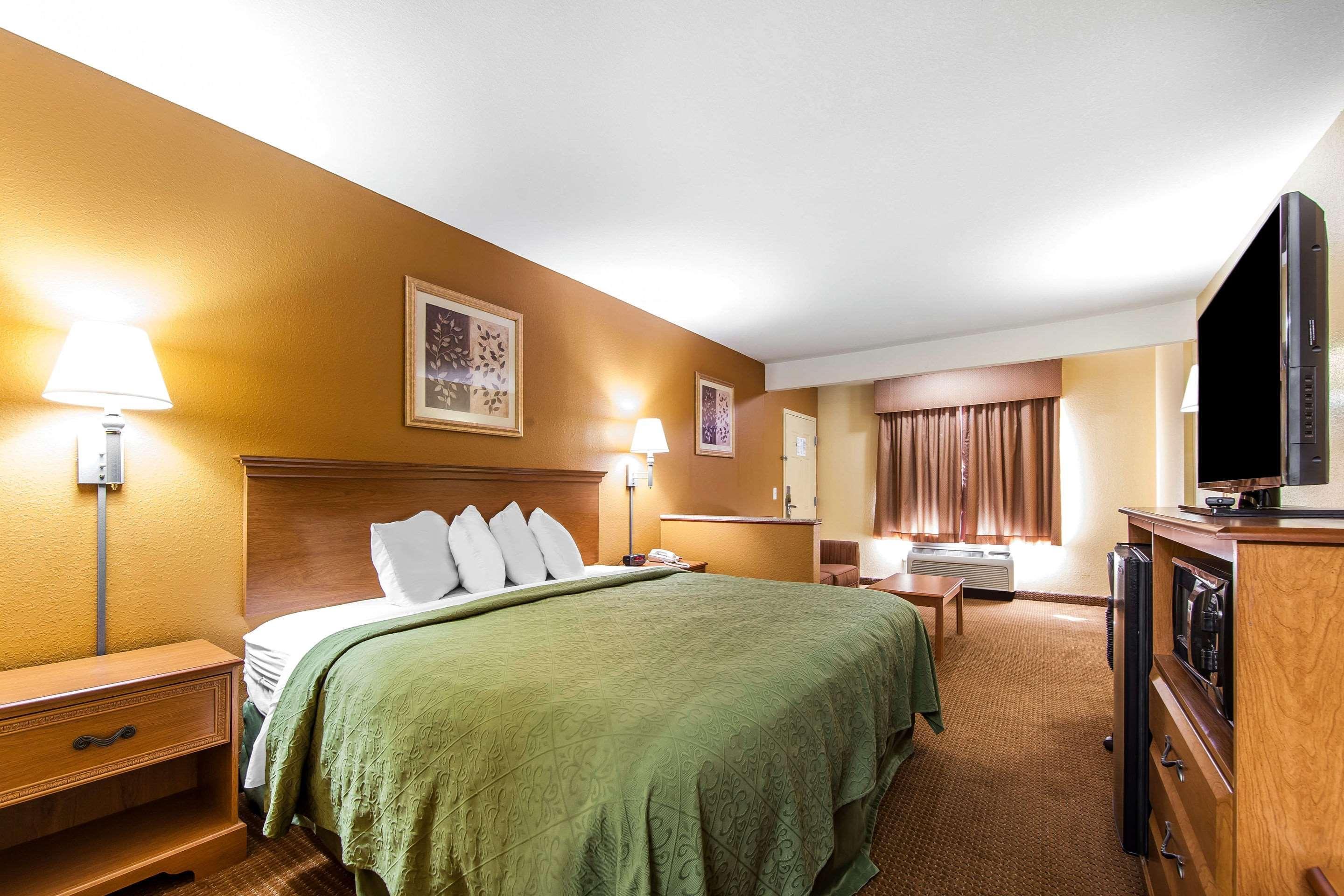 Quality Inn & Suites Cartersville Eksteriør billede