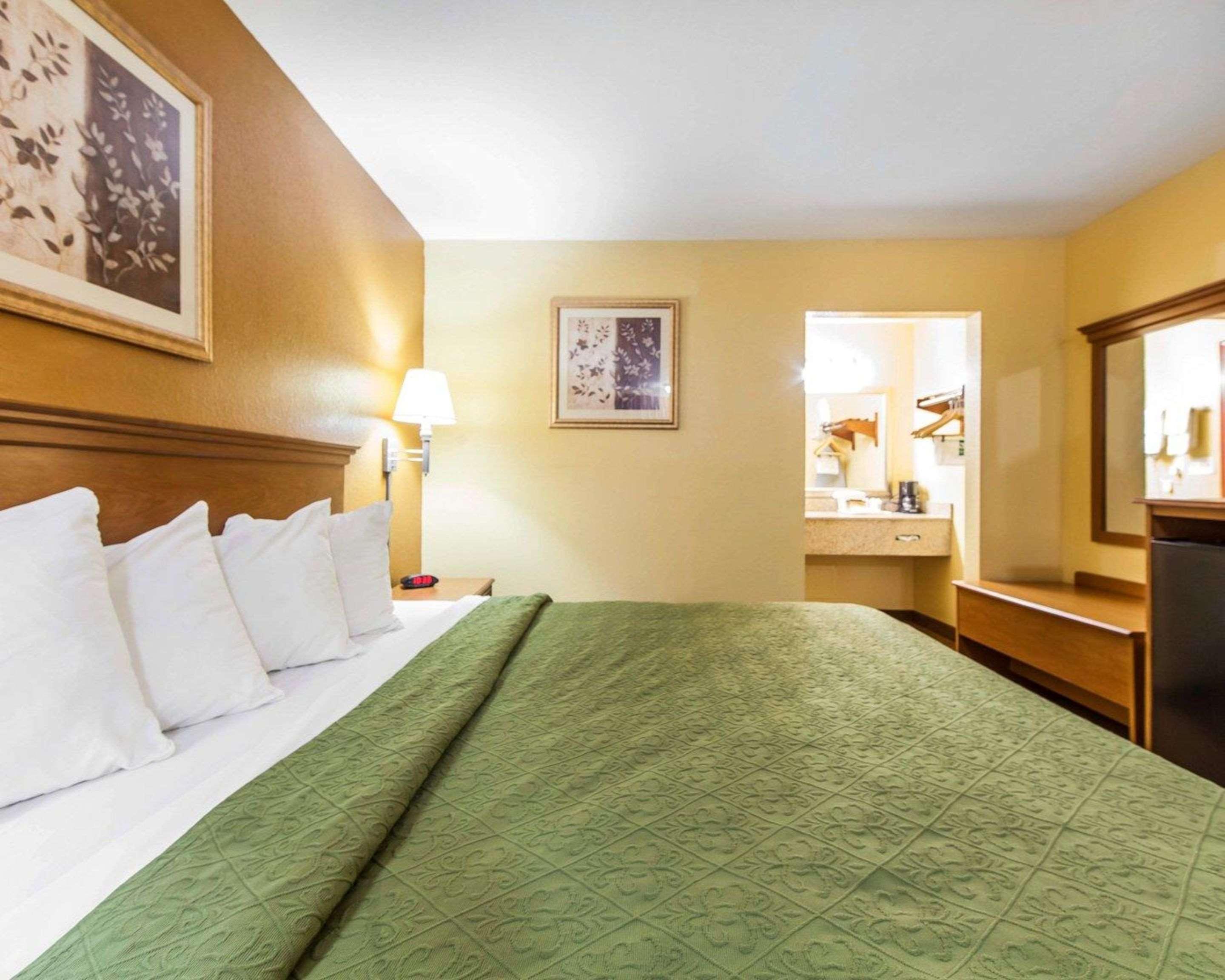Quality Inn & Suites Cartersville Eksteriør billede