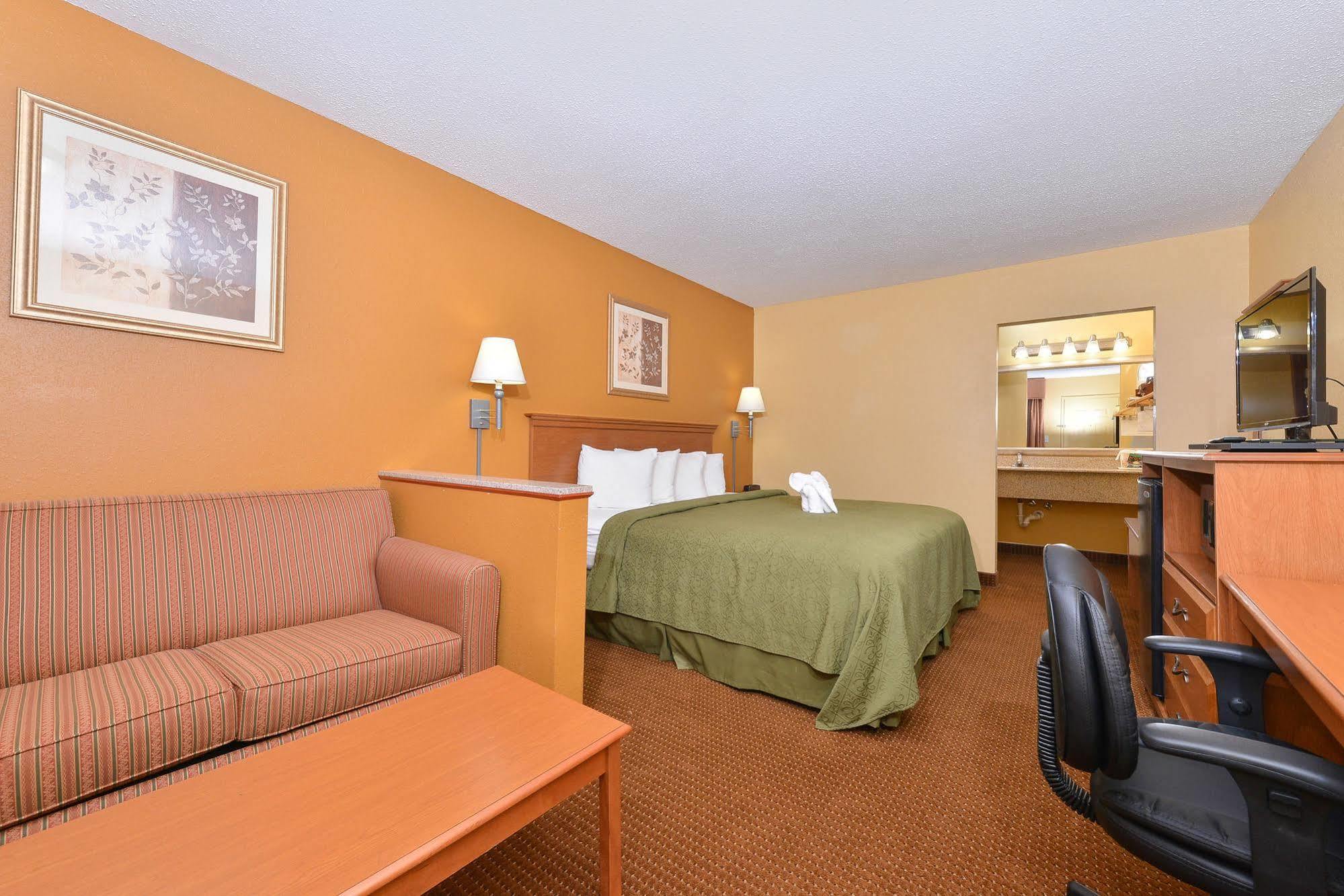 Quality Inn & Suites Cartersville Eksteriør billede